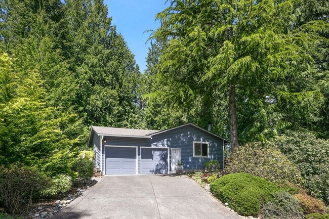 Building Photo - 3 Bedroom Sammamish Rambler in Quiet Cul d...