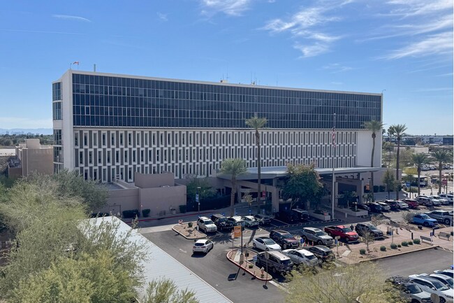 Building Photo - 3Bed/2.5Bath Townhouse at 7th St/Hatcher! Move-In Ready on 04/09/2026! -- NO HOA! ALL TILE FLOORING!