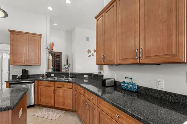 Building Photo - Live the Coastal Lifestyle in This Cypress Keys Beauty!