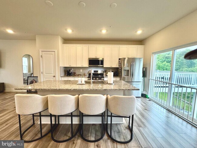 Building Photo - 1456 Clingmans Dome Dr