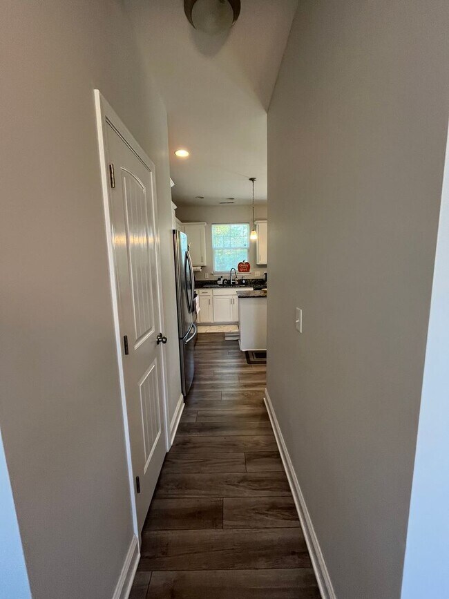 Building Photo - 5040 W Chandler Heights Dr