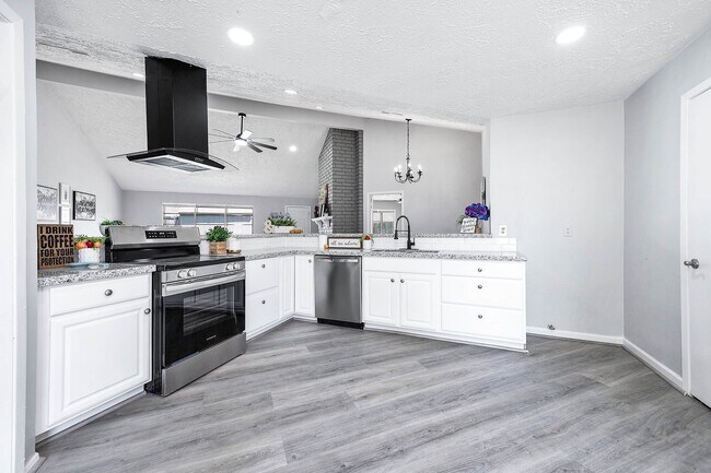 Building Photo - 13402 Tara Oak Dr