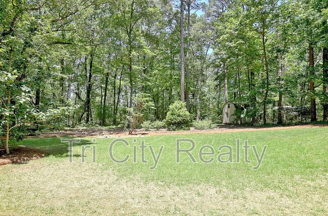 Building Photo - 175 Ridgeway Ct