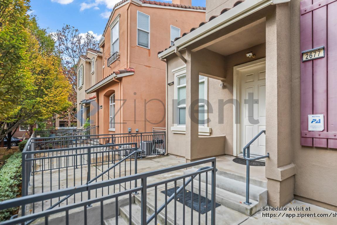 Building Photo - 2677 Corde Terra Cir