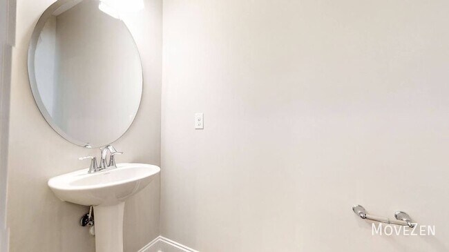 Building Photo - 541 Barneswyck Dr