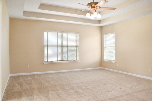 Building Photo - Exceptional Four Bedroom Home Located In Victoria Lakes!