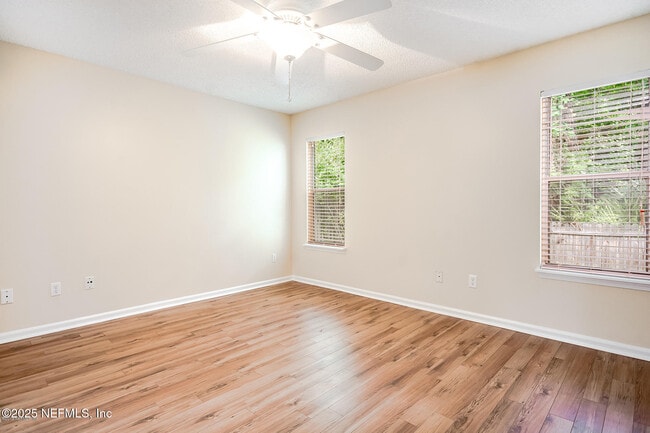 Building Photo - 10777 Alumni Way