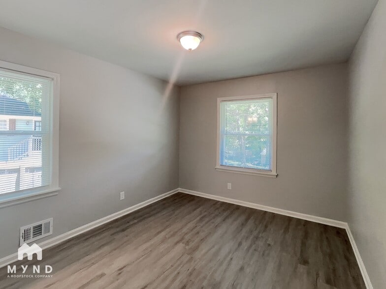 Building Photo - 2625 Harmony Way