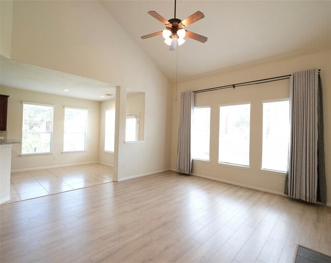 Building Photo - 12802 Flat Creek Dr