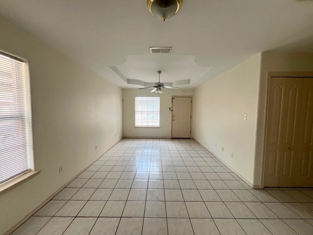 Building Photo - 1907 Bahamas Dr