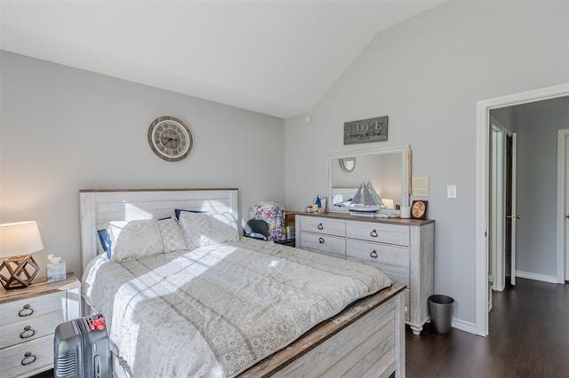 Building Photo - 4210 Oak Mt Dr