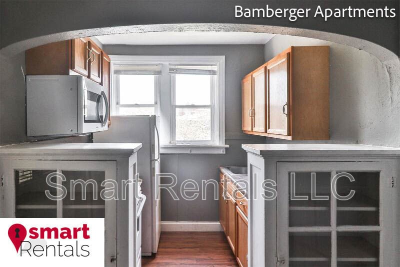 Building Photo - 3864 Bamberger Ave