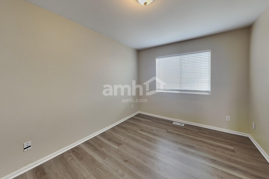 Building Photo - 3009 Armadillo Ct