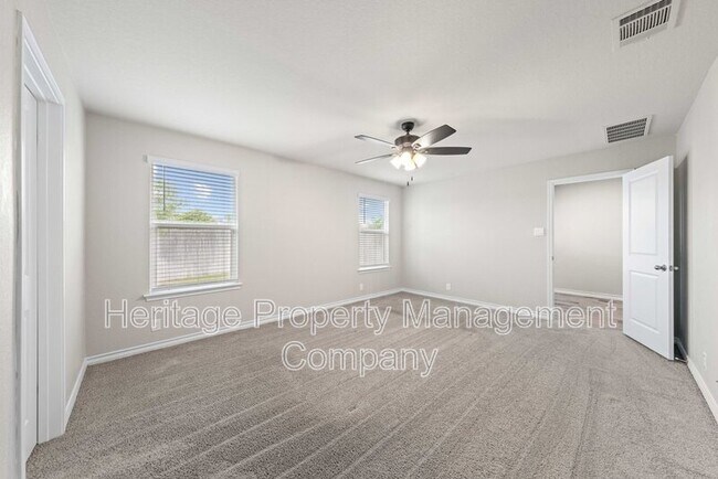 Building Photo - 148 Sage Sparrow