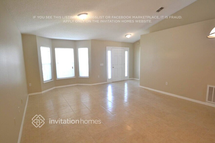 Building Photo - 4860 Preserve Blvd