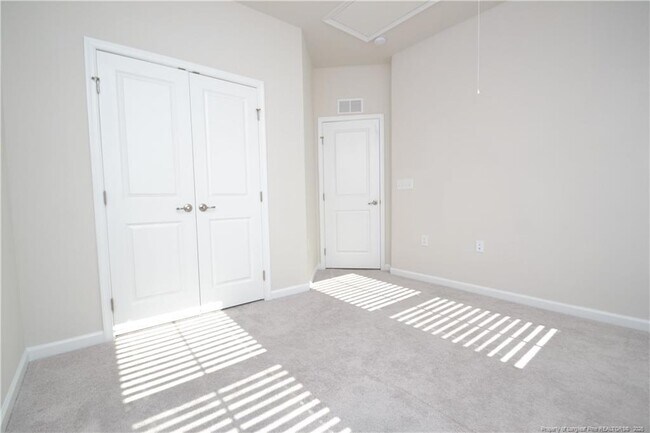Building Photo - 1248 Channing Park Cir