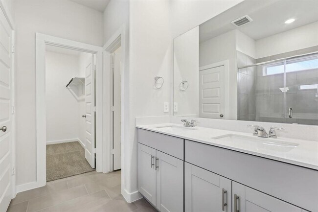 Building Photo - 340 Willow Sage Ct