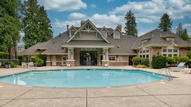 Building Photo - Reflections by Windsor