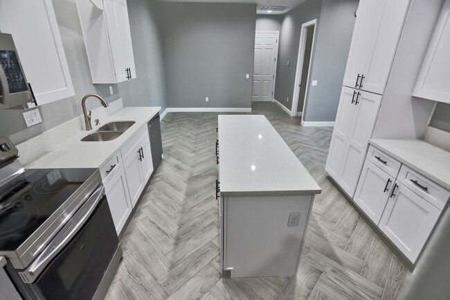 Building Photo - CALVADA VALLEY U3 - Galaxy Street