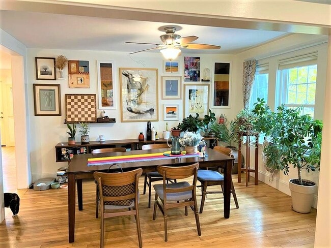 Building Photo - Boston Rental! A GREAT LOCATION to live in...