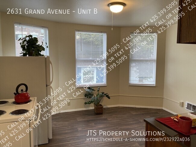 Building Photo - 2631 Grand Ave