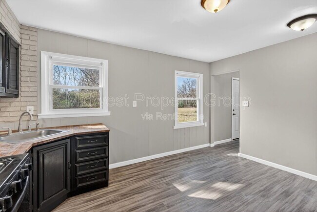 Building Photo - 12035 Krenning Ln