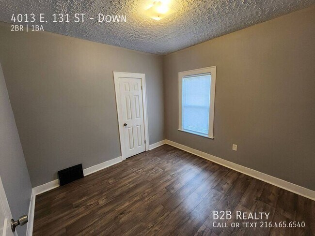 Building Photo - 4013 E. 131 ST-Down