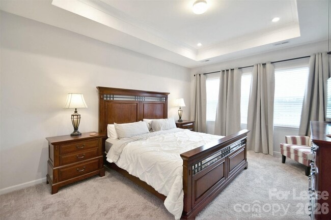 Building Photo - 114 Isleworth Ave