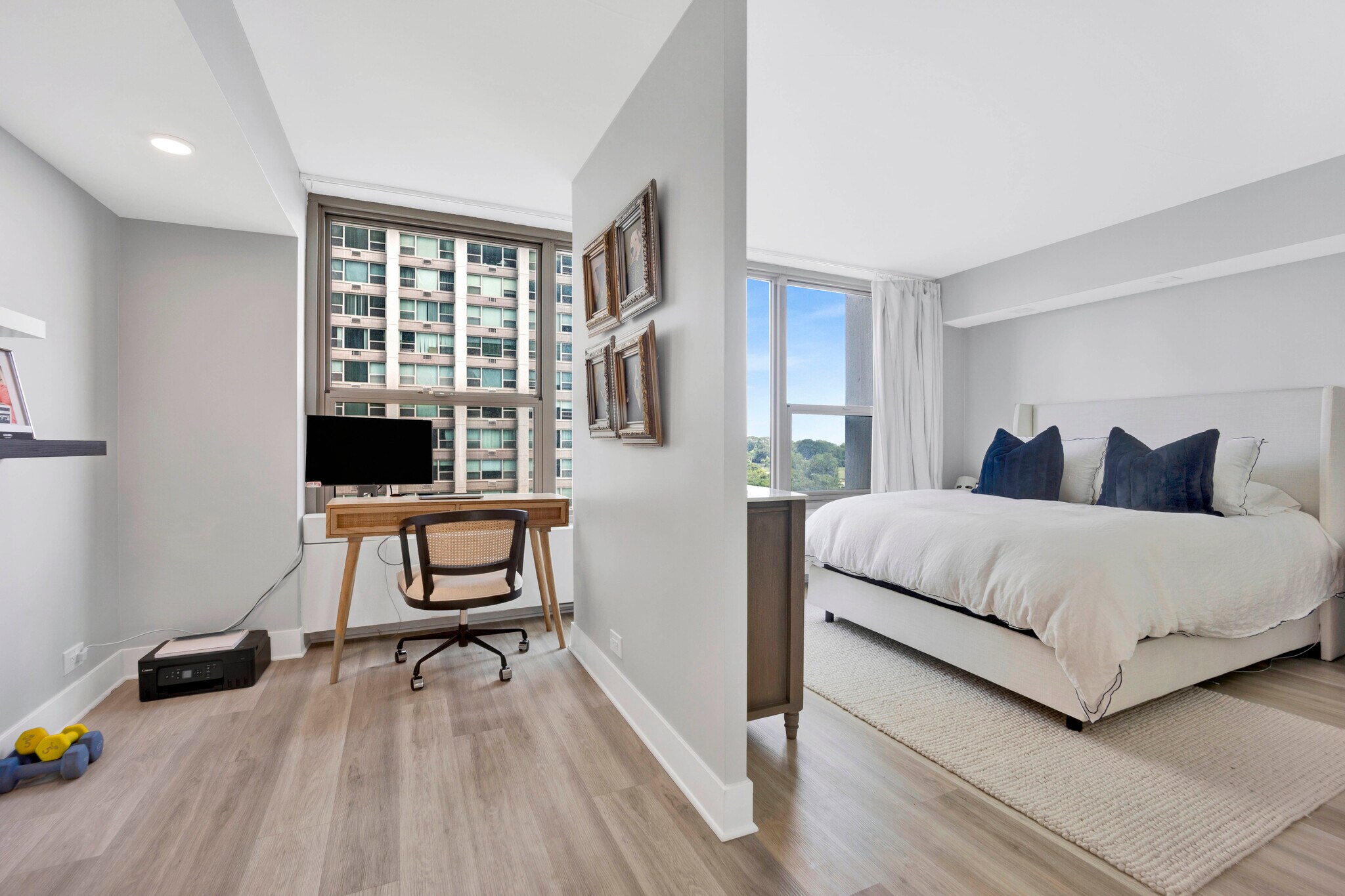 Building Photo - 3600 N Lake Shore Dr