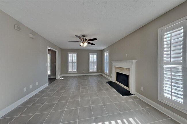 Building Photo - 5021 Limerick Ln