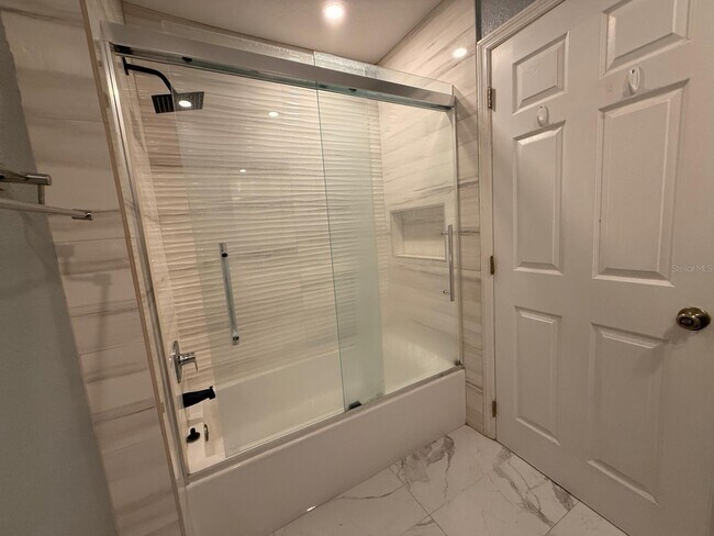 Building Photo - 14108 Evening Sky Pl