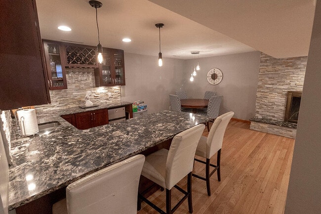 Building Photo - 2500 Bluff Blvd