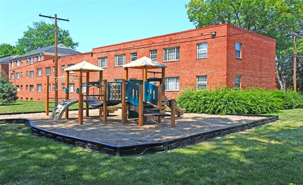 Play Area - Hamilton Manor