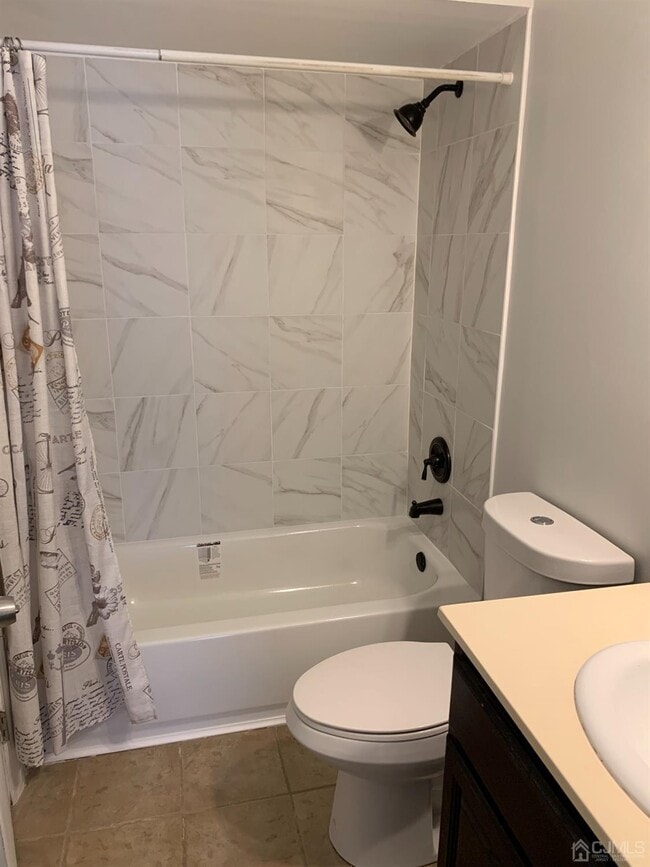 Building Photo - 151 Wyndham Pl