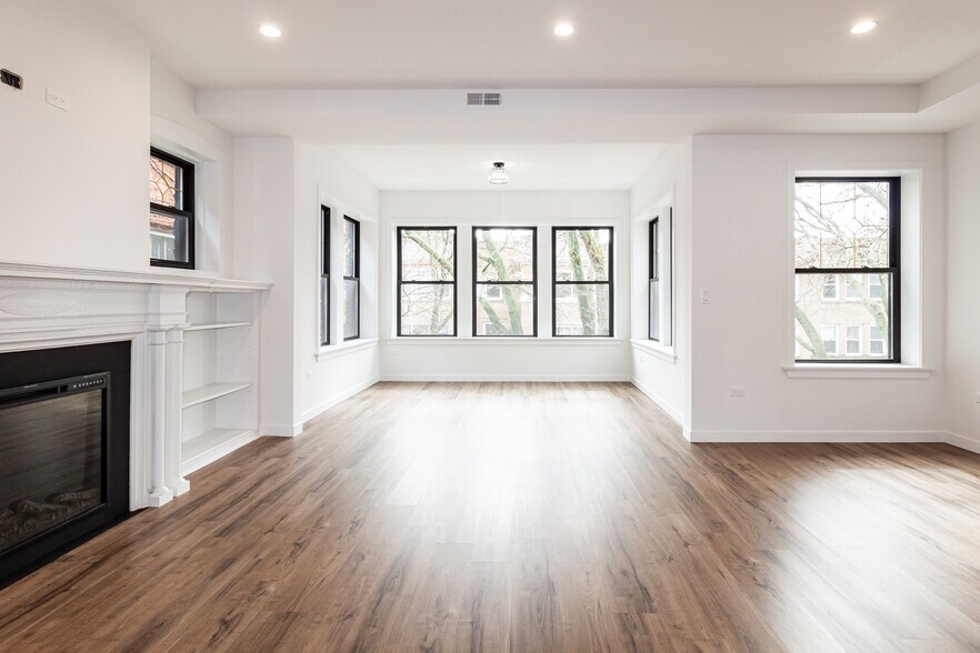 Building Photo - 1428 W Jonquil Ter