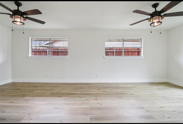 Building Photo - 1835 E Cedar Elm Dr