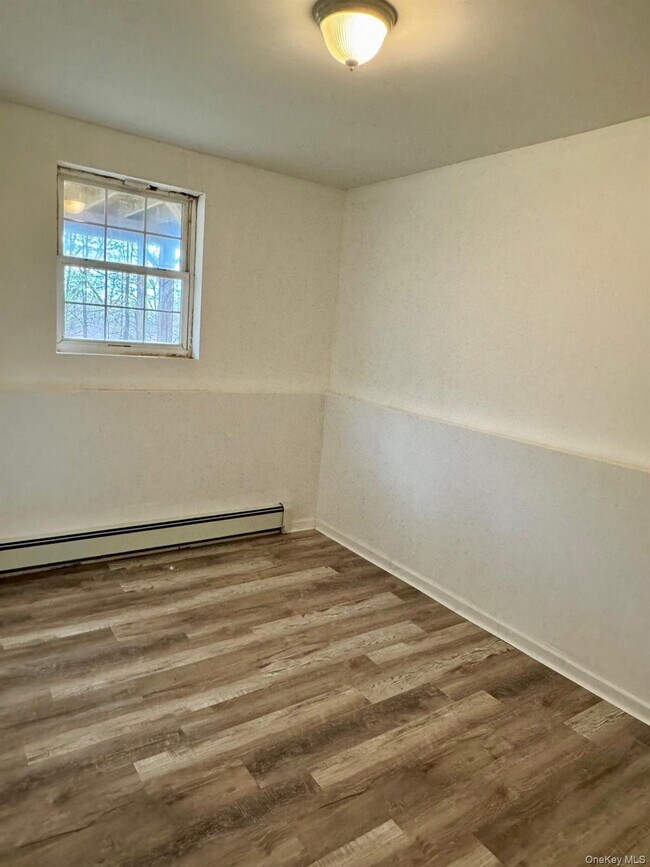 Building Photo - 18 Penny Ln