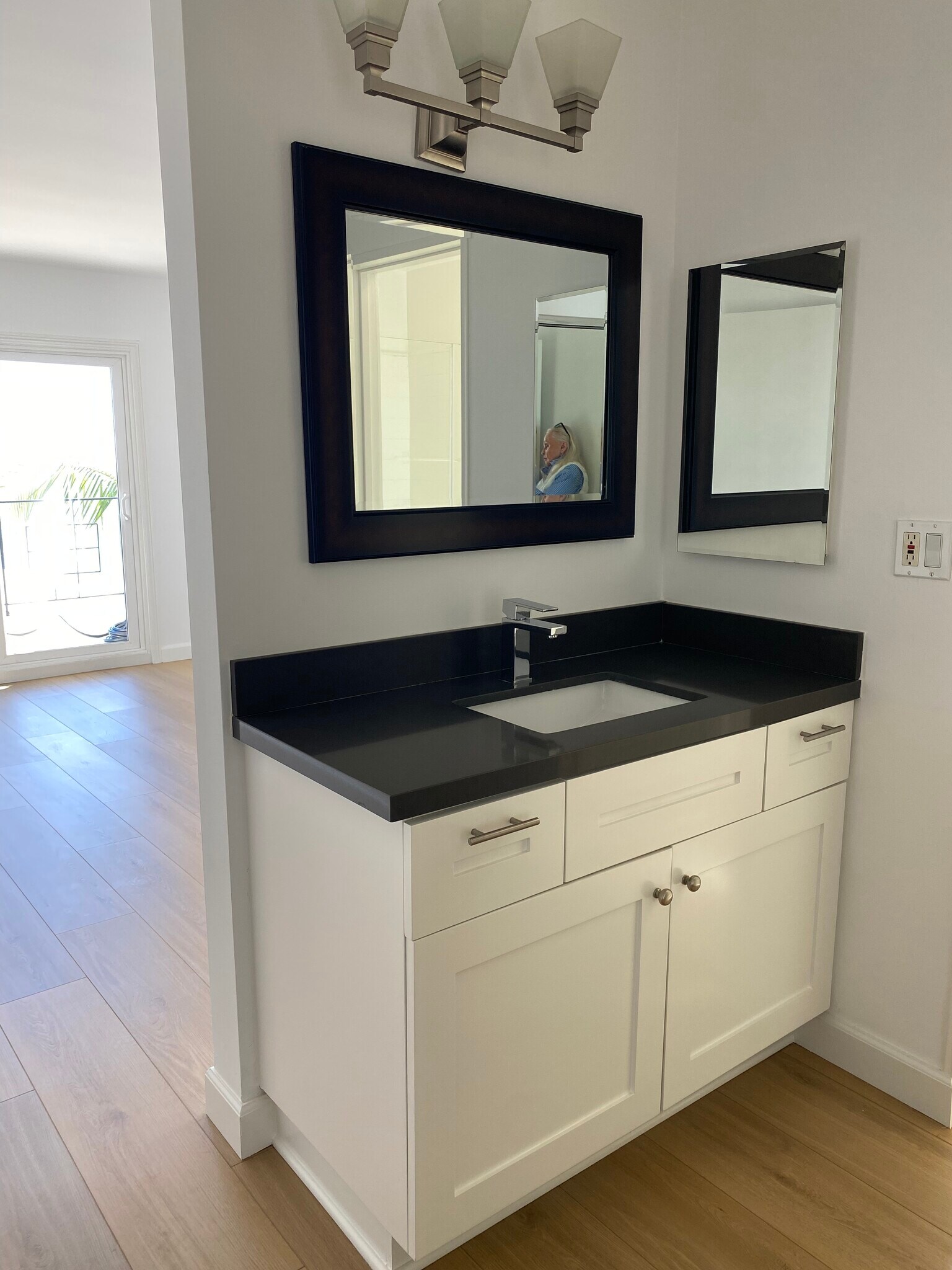 Building Photo - 18139 Coastline Dr