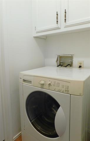 Building Photo - 2200 Laurel St