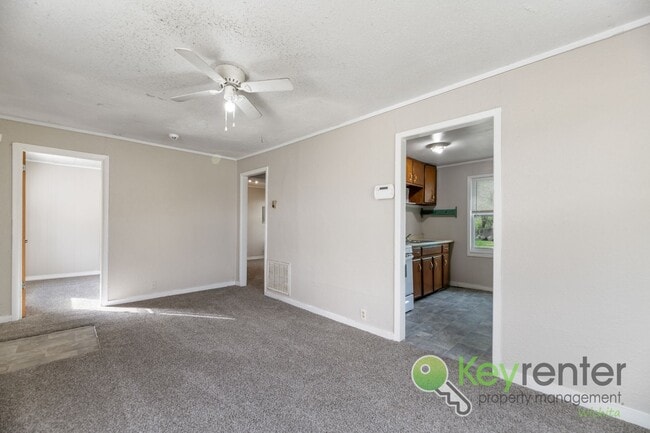 Building Photo - 4301 E Whitney Ln