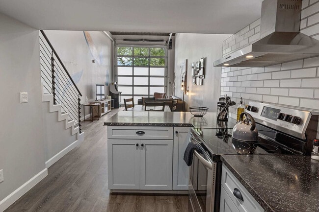 Building Photo - 7180 W 38th Ave