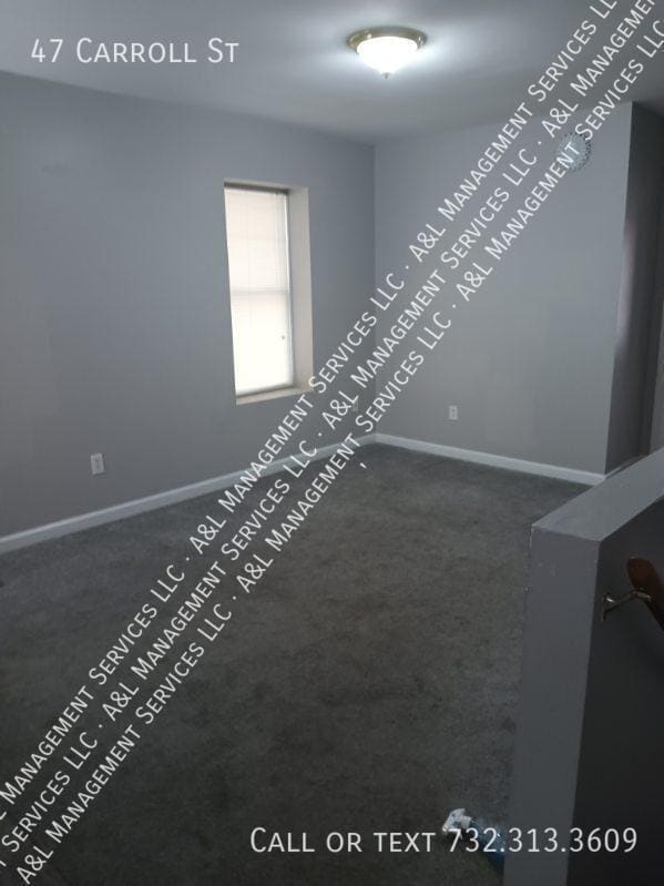 Building Photo - 47 Carroll St