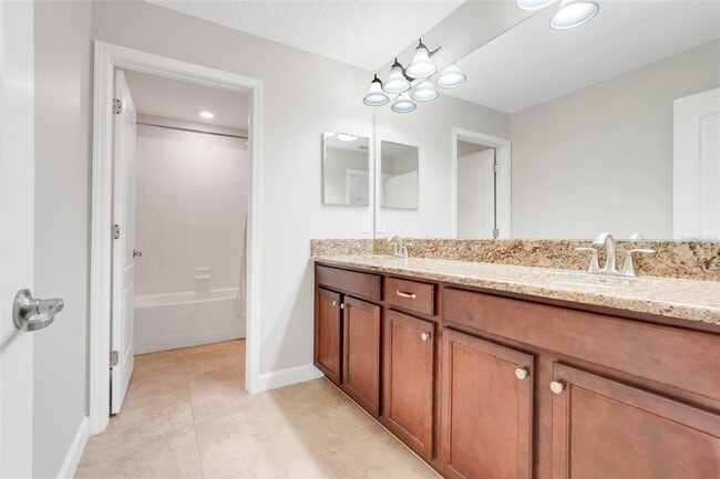 Building Photo - 13272 Penshurst Ln
