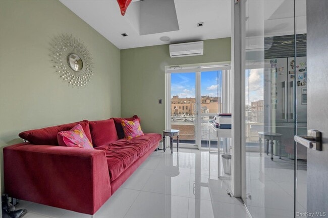 Building Photo - 21-70 31st St