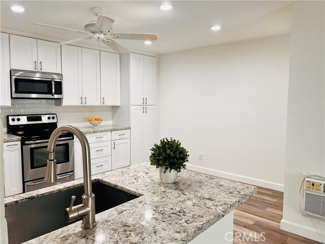 Building Photo - 1345 Cabrillo Park Dr