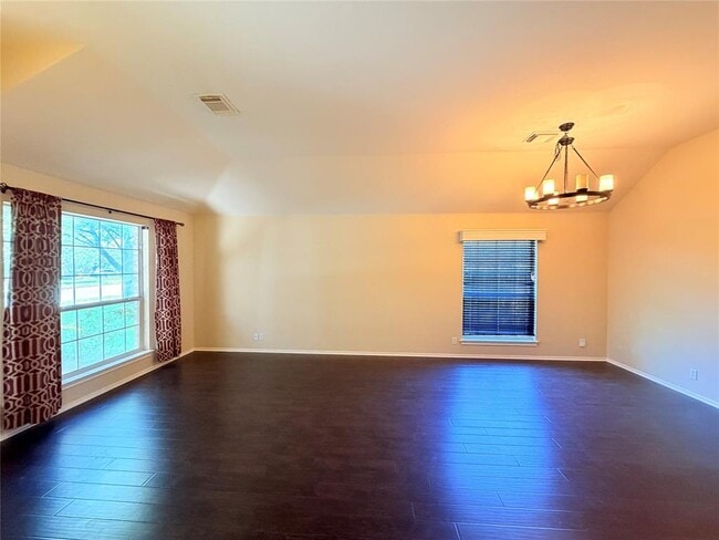 Building Photo - 4415 Hunters Lodge Dr