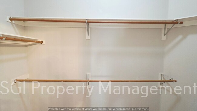Building Photo - 3305 Woodbluff Ln