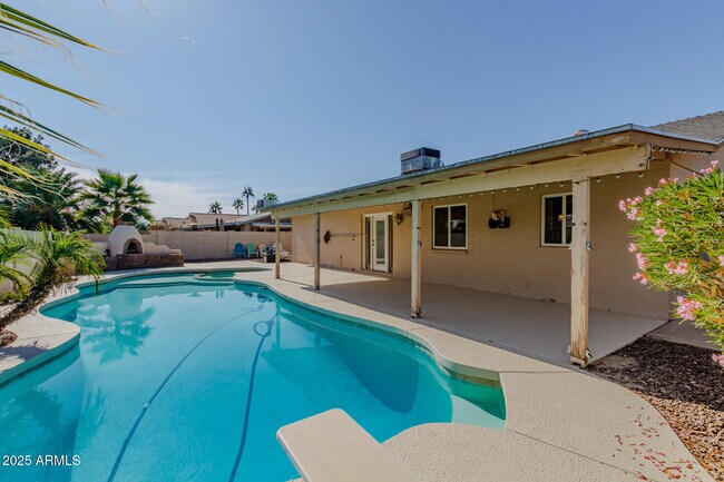 Building Photo - 13209 N 30th St