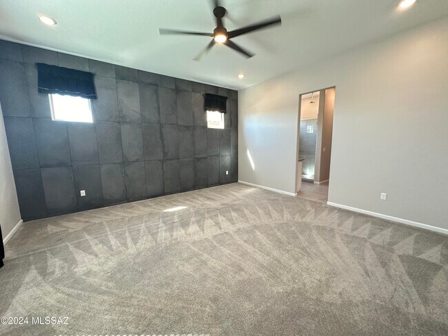 Building Photo - 12474 N Appling Ave