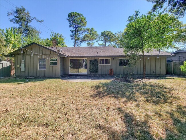Building Photo - 9506 Vogue Ln